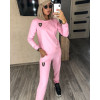 Рожевий спортивний костюм